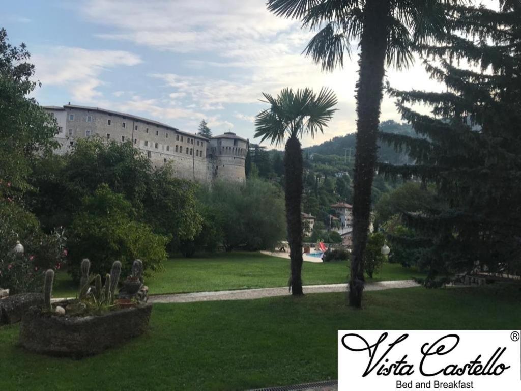 罗韦雷托Vista Castello住宿加早餐旅馆 外观 照片